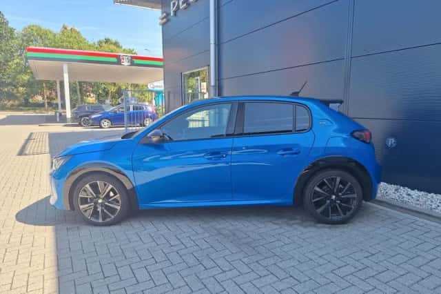 Peugeot 208 (2021) thumbnail 2