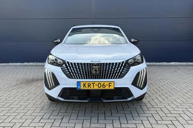 Peugeot e-2008 (2026) thumbnail 4