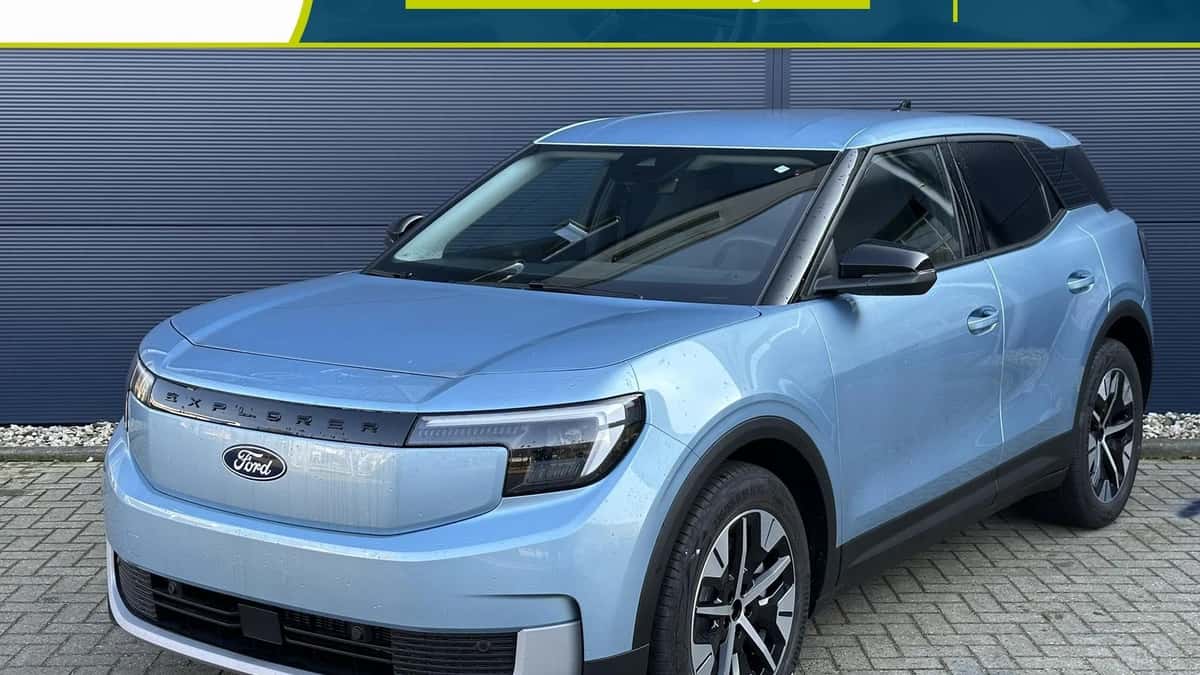 Ford Explorer (2026) — foto 1