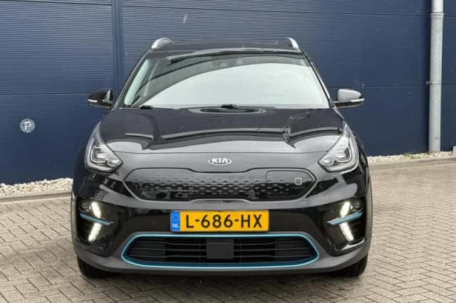 Kia Niro EV (2021) thumbnail 3