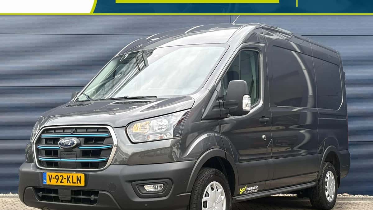 Ford E-Transit (2024) — foto 1