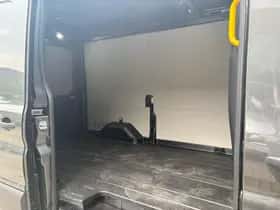 Ford E-Transit (2024) thumbnail 10