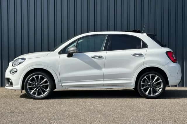 Fiat 500X (2024) thumbnail 3