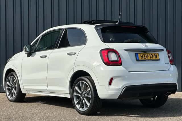 Fiat 500X (2024) thumbnail 4