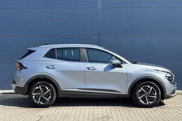 Kia Sportage (2025) thumbnail 3