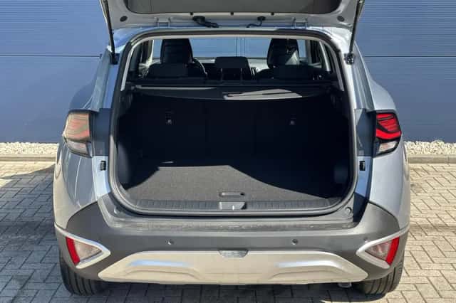Kia Sportage (2025) thumbnail 6