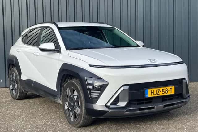 Hyundai Kona (2025) thumbnail 4