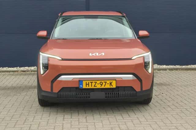 Kia EV3 (2025) thumbnail 2