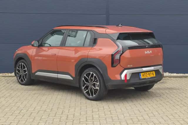 Kia EV3 (2025) thumbnail 4