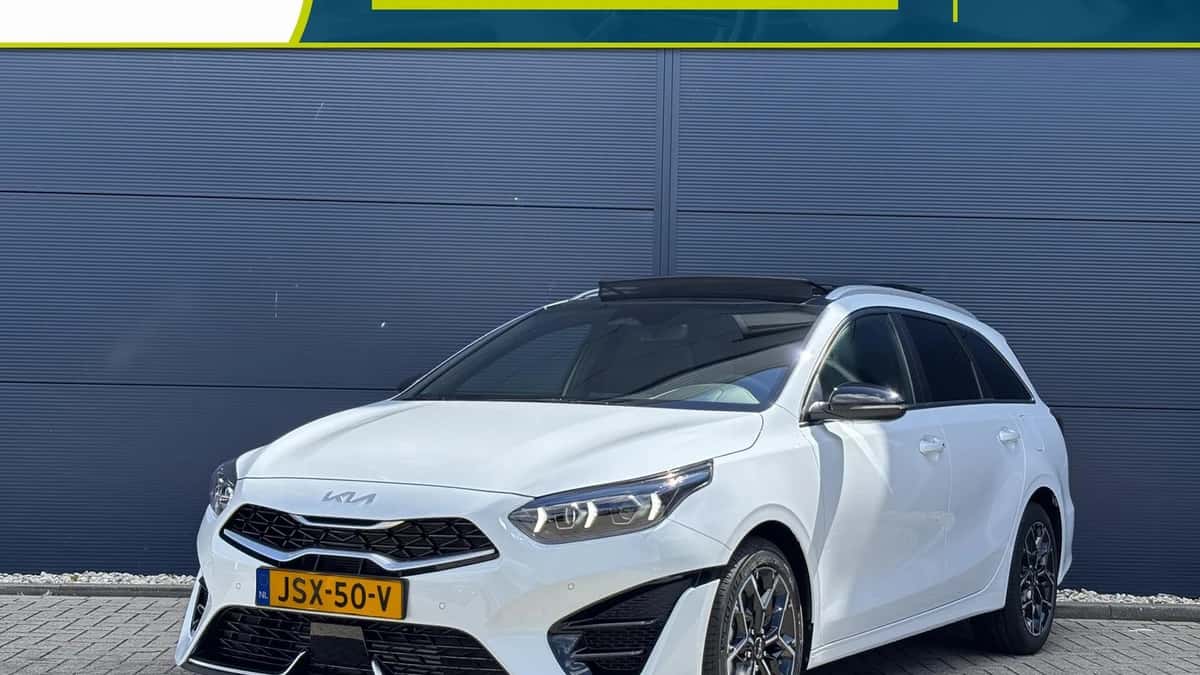 Kia Ceed Sportswagon (2026) — foto 1