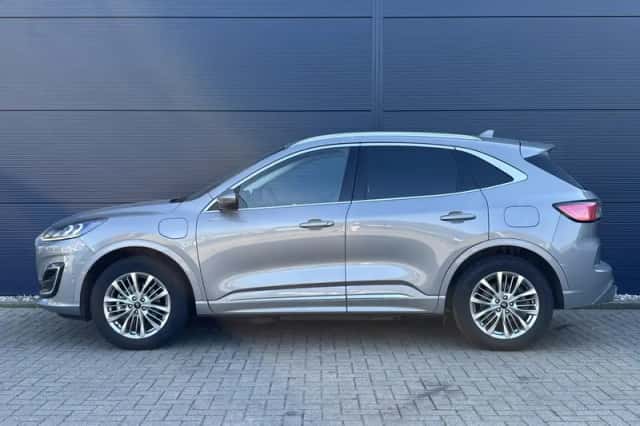 Ford Kuga (2022) thumbnail 3