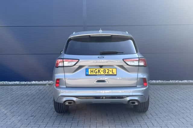 Ford Kuga (2022) thumbnail 5
