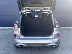 Ford Kuga (2022) thumbnail 6