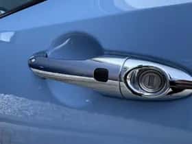 Kia Picanto (2022) thumbnail 16