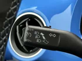 Volkswagen E-up! (2015) thumbnail 14