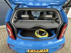 Volkswagen E-up! (2015) thumbnail 10