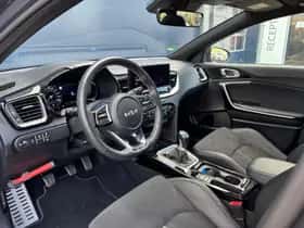 Kia Ceed Sportswagon (2024) thumbnail 11