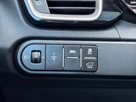 Kia Ceed Sportswagon (2024) thumbnail 17
