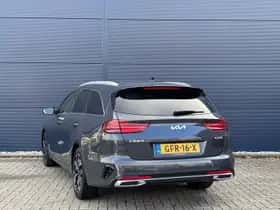 Kia Ceed Sportswagon (2024) thumbnail 4