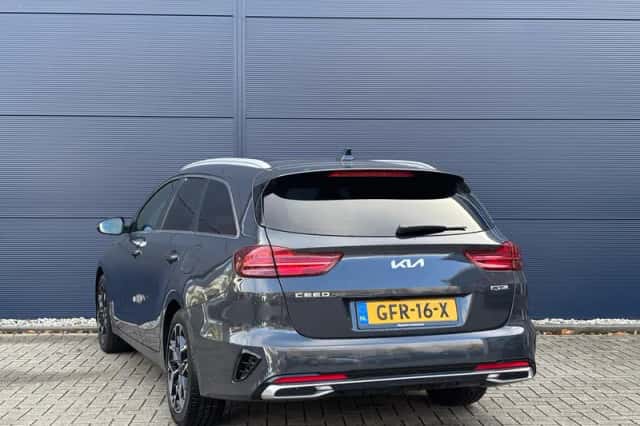 Kia Ceed Sportswagon (2024) thumbnail 5