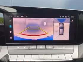 Opel Astra (2022) thumbnail 15