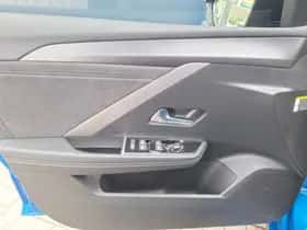 Opel Astra (2022) thumbnail 22