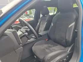 Opel Astra (2022) thumbnail 24