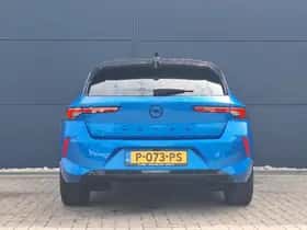 Opel Astra (2022) thumbnail 4