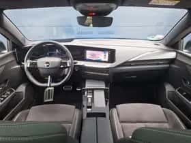 Opel Astra (2022) thumbnail 9