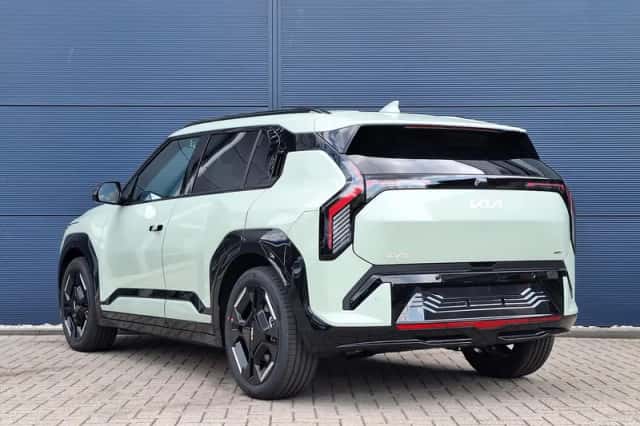 Kia EV3 (2026) thumbnail 3