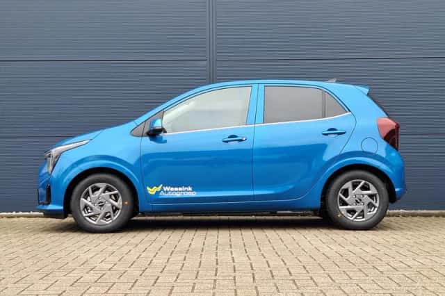 Kia Picanto (2025) thumbnail 2