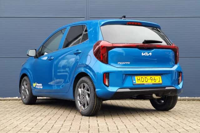 Kia Picanto (2025) thumbnail 3