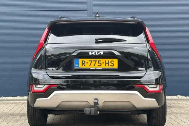 Kia Niro (2022) thumbnail 6