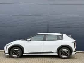 Kia EV4 (2026) thumbnail 2