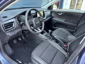 Kia Stonic (2025) thumbnail 9
