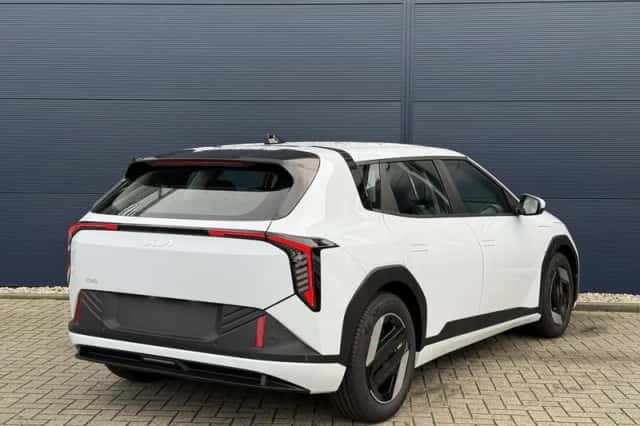 Kia EV4 (2026) thumbnail 5