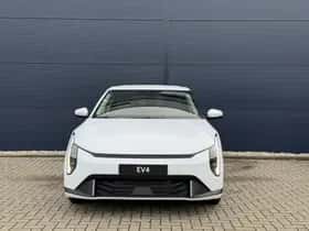 Kia EV4 (2026) thumbnail 8