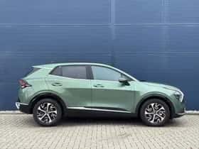 Kia Sportage (2024) thumbnail 3
