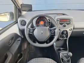 Peugeot 108 (2021) thumbnail 12