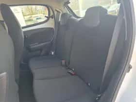 Peugeot 108 (2021) thumbnail 17