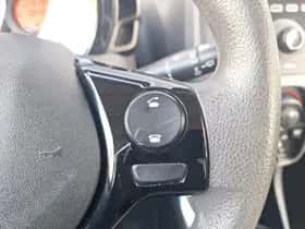 Peugeot 108 (2021) thumbnail 8