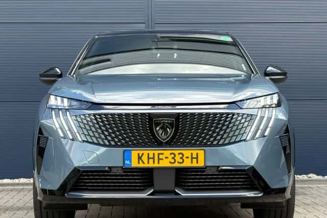 Peugeot e-3008 (2026) thumbnail 2