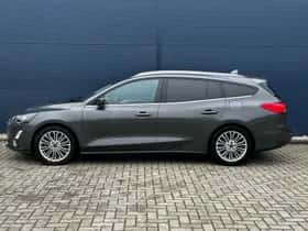 Ford Focus (2019) thumbnail 2