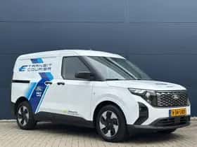 Ford E-Transit (2025) thumbnail 5