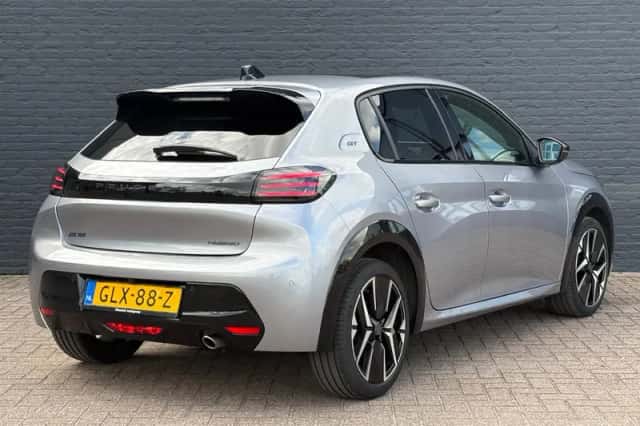 Peugeot 208 (2024) thumbnail 5