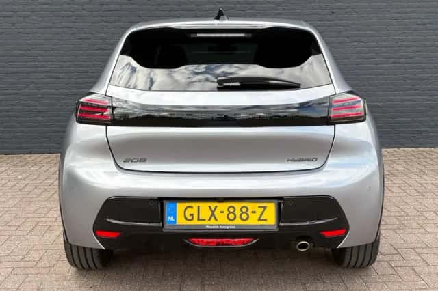 Peugeot 208 (2024) thumbnail 6