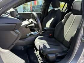 Peugeot 208 (2024) thumbnail 14