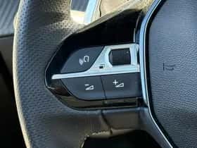 Peugeot 208 (2024) thumbnail 17