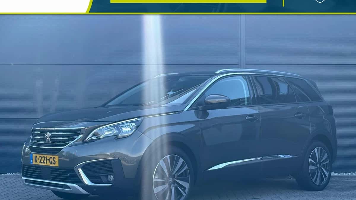 Peugeot 5008 (2021) — foto 1