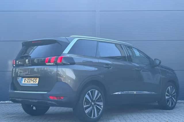 Peugeot 5008 (2021) thumbnail 5